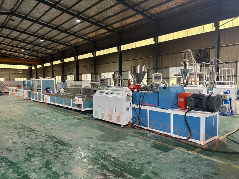 Yongte Plastic Machinery PVC Planting Trough Extruder conduce noua tendință a producției de instalații agricole