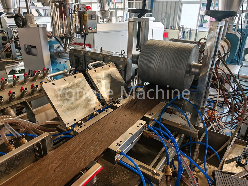 Uzina de producție WPC