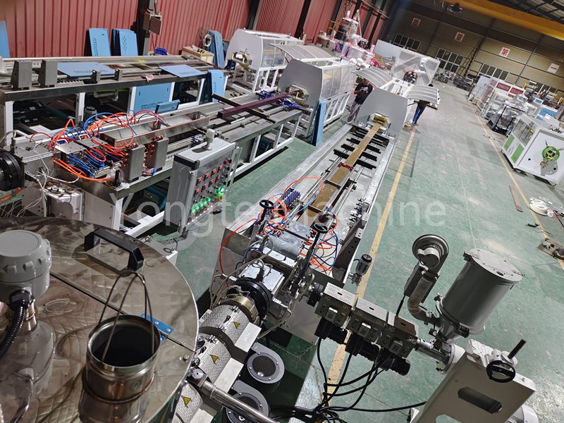 Mașină de compoziție din plastic din lemn Yongte Flux de producție WPC