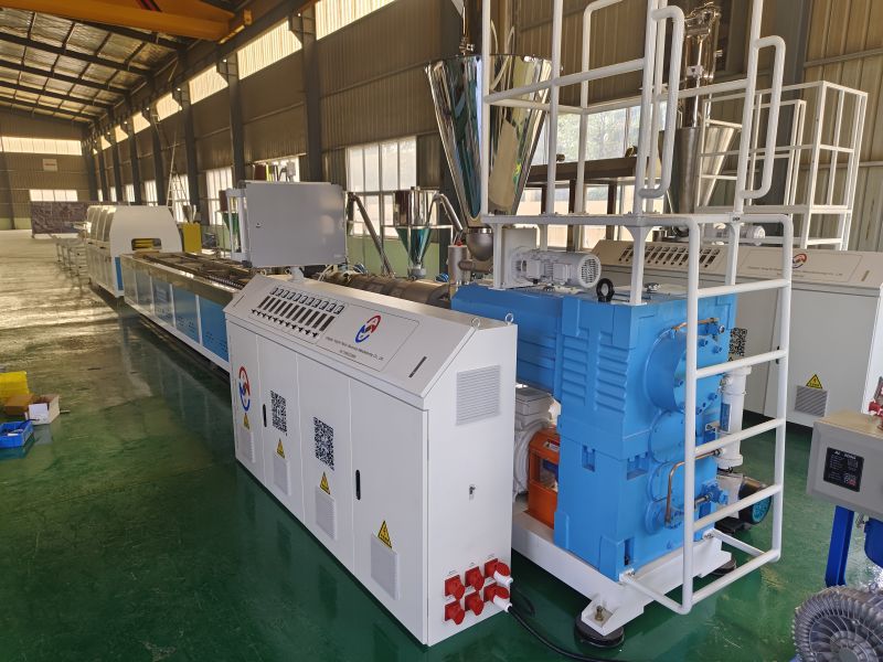 Deteriorarea extruderului de plastic atunci când curentul se întrerupe brusc