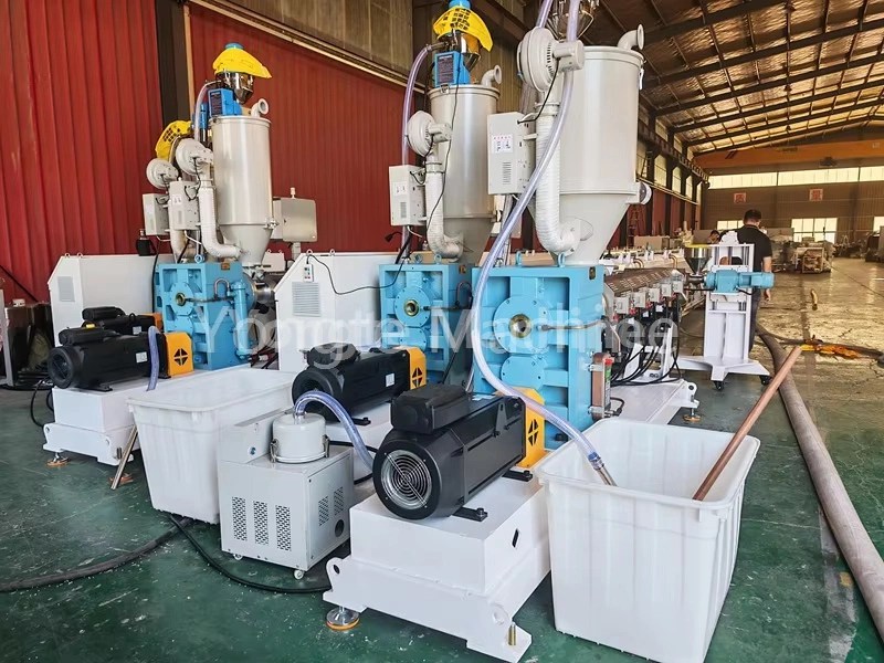 Avantajele mașinii de extrudare a țevilor PPR servomotor de la Yongte