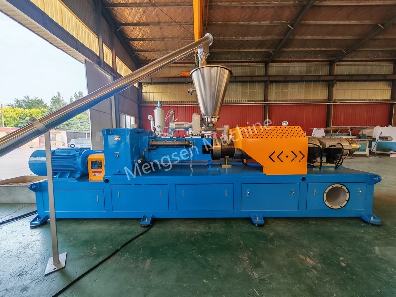 92/188 Extruder conic cu două șuruburi pentru producția de plăci de spumă PVC WPC